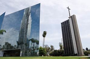 imageStory_Crystal-Cathedral-1