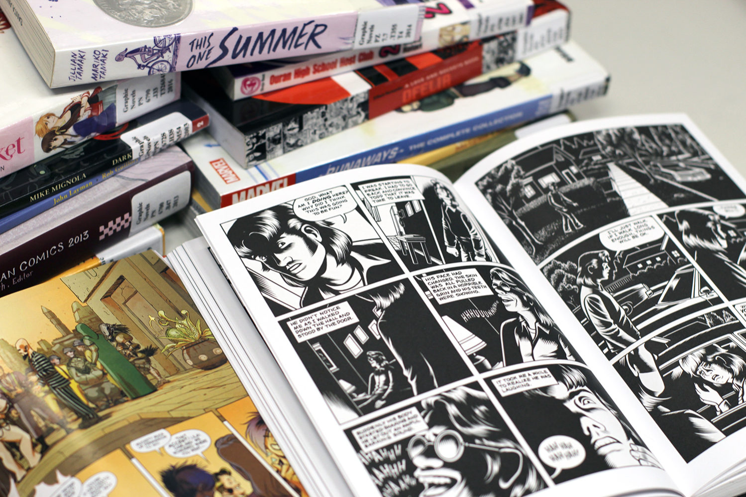 Graphic-novels-nealley-library-web