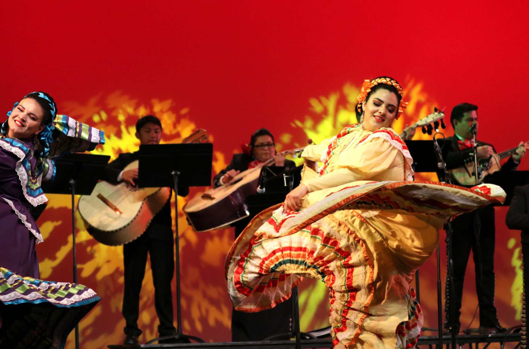 Música De México: Don Mariachi Dazzles With Song and Dance - el Don News